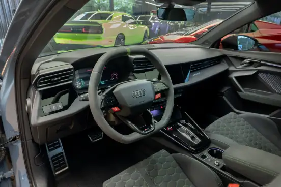 AUDI-RS3-2025