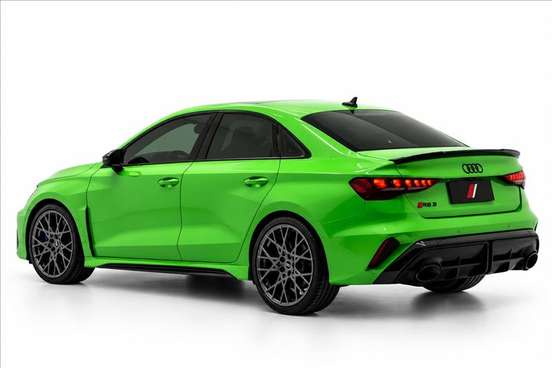 AUDI-RS3-2025
