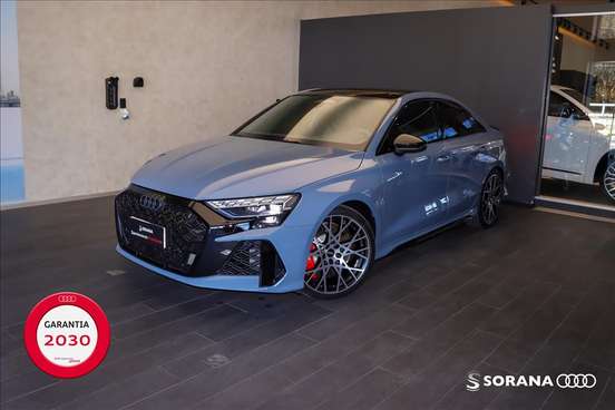 AUDI-RS3-2025