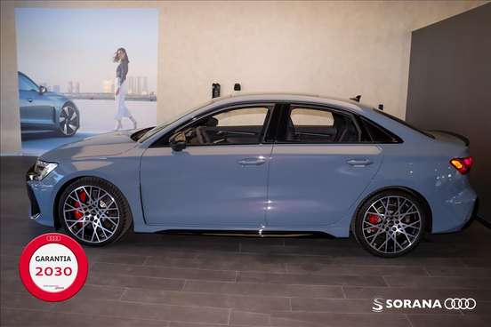 AUDI-RS3-2025