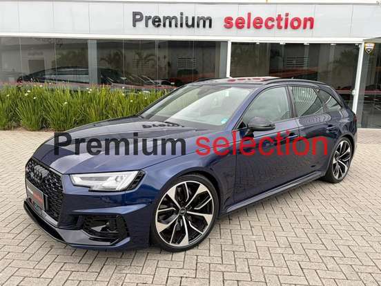 AUDI-RS4-2018