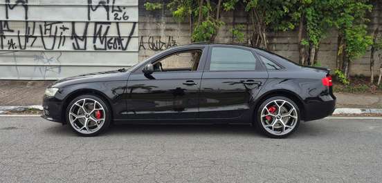 AUDI-A4-2012