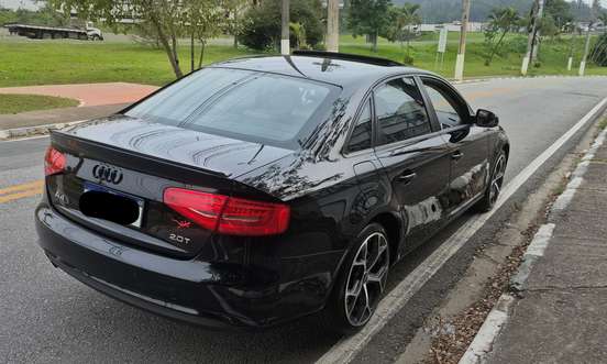 AUDI-A4-2012