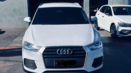 AUDI-Q3-2015