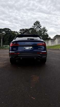 AUDI-Q5-2022