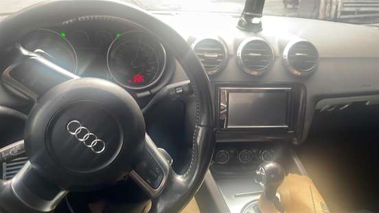 AUDI-TT-2008