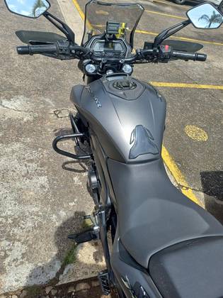 BAJAJ DOMINAR 400 