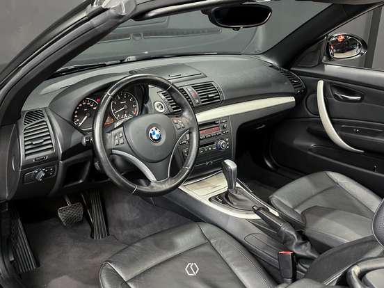 BMW-120i-2009
