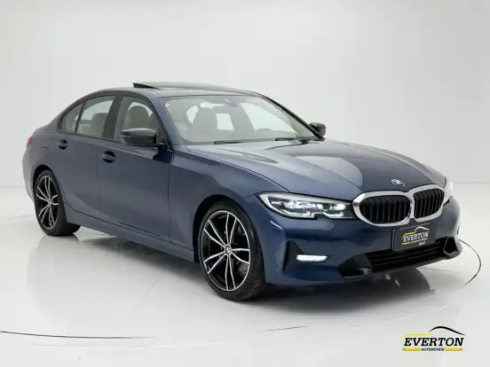 BMW-320i-2021