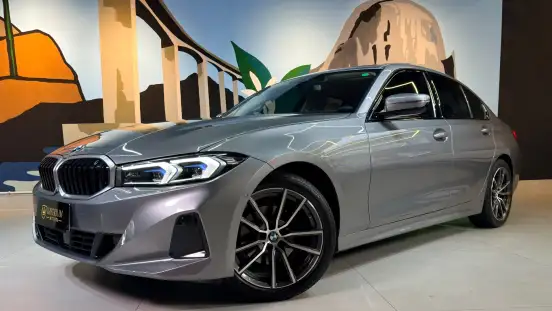 BMW-320i-2023