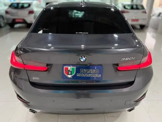 BMW-320i-2.0 16V TURBO GASOLINA SPORT AUTOMÁTICO BMW-320i-2019