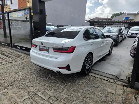 BMW-320i-2.0 16V TURBO GASOLINA SPORT AUTOMÁTICO BMW-320i-2019