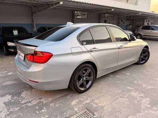 BMW-320i-2.0 16V TURBO ACTIVE FLEX 4P AUTOMÁTICO BMW-320i-2014