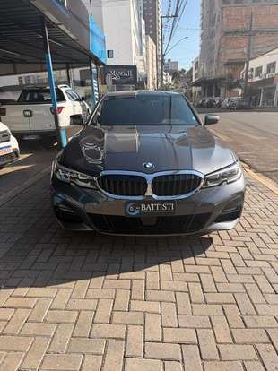 BMW-320i-2021
