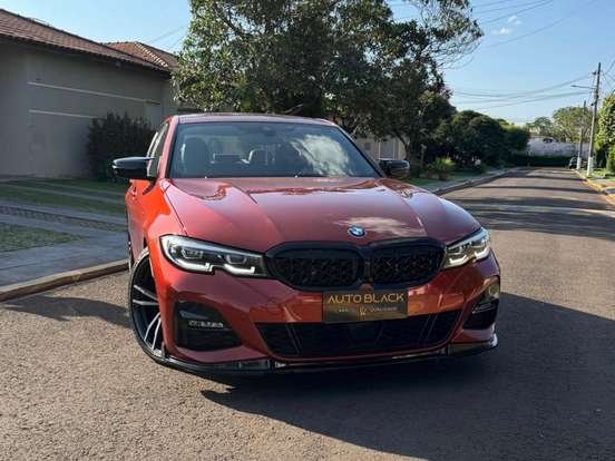 BMW-320i-2021