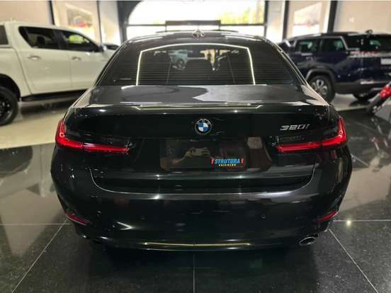 BMW-320i-2.0 16V TURBO FLEX SPORT GP AUTOMÁTICO BMW-320i-2022