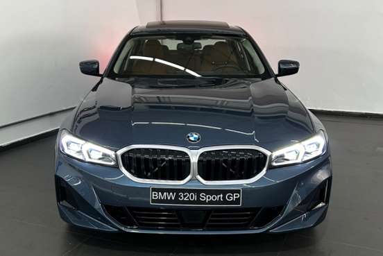 BMW-320i-2026