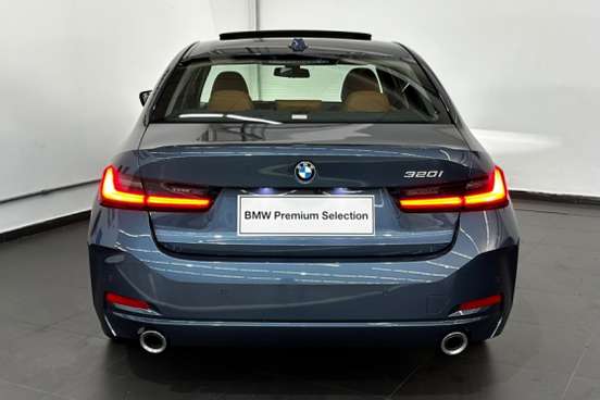 BMW-320i-2026