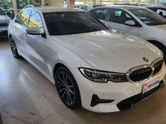 BMW-320i-2.0 16V TURBO GASOLINA M SPORT AUTOMÁTICO BMW-320i-2020