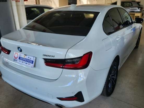 BMW-320i-2.0 16V TURBO GASOLINA M SPORT AUTOMÁTICO BMW-320i-2020