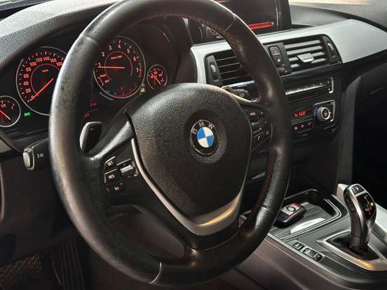 BMW-328i-2.0 GP 16V GASOLINA 4P AUTOMÁTICO BMW-328i-2013