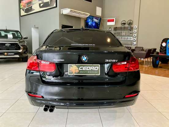 BMW-328i-2.0 SPORT GP 16V ACTIVEFLEX 4P AUTOMÁTICO BMW-328i-2015