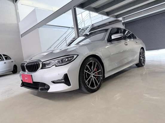 BMW-330i-2.0 16V TURBO GASOLINA SPORT AUTOMÁTICO BMW-330i-2019