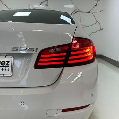 BMW-528i-2013