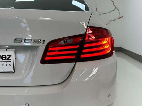 BMW-528i-2.0 16V GASOLINA 4P AUTOMÁTICO BMW-528i-2013
