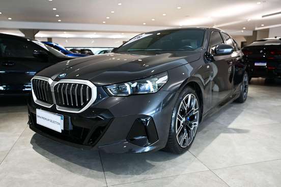 BMW-530e-2025