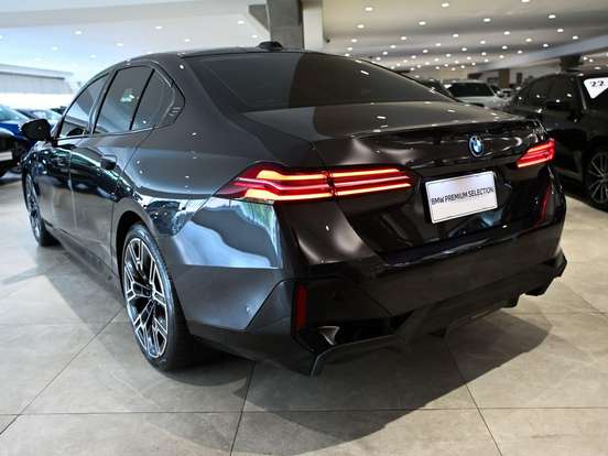 BMW-530e-2.0 TWINPOWER PHEV M SPORT AUTOMÁTICO BMW-530e-2025