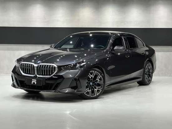 BMW-530e-2.0 TWINPOWER PHEV M SPORT AUTOMÁTICO BMW-530e-2024