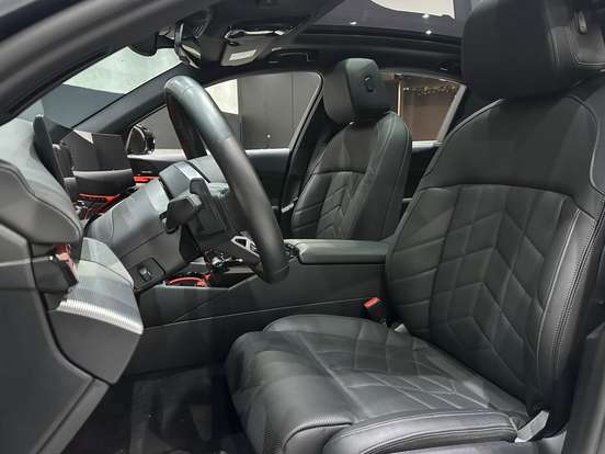 BMW-530e-2024