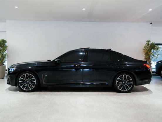 BMW-745Le-3.0 TWINPOWER HÍBRIDO M SPORT AUTOMÁTICO BMW-745Le-2021