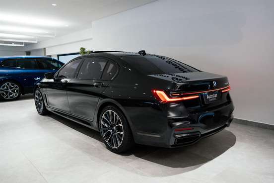 BMW-745Le-2021