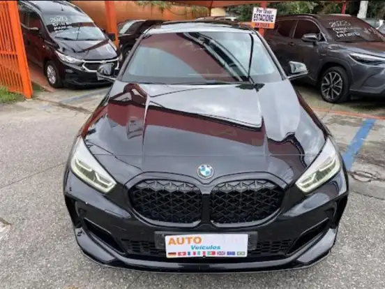 BMW-M 135i-2.0 16V TURBO GASOLINA XDRIVE DARK EDITION AUTOMÁTICO BMW-M 135i-2020