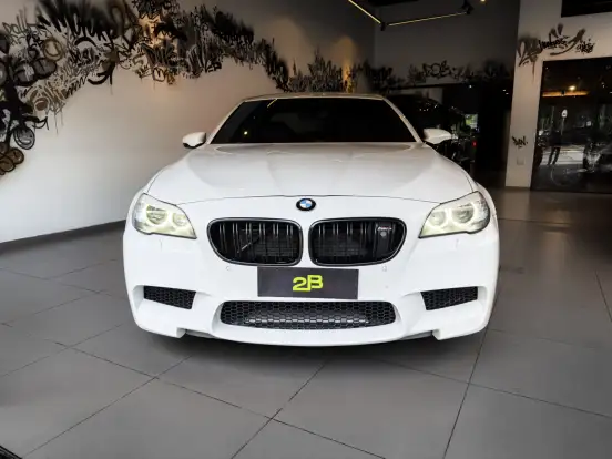 BMW-M5-4.4 V8 32V GASOLINA 4P AUTOMÁTICO BMW-M5-2012