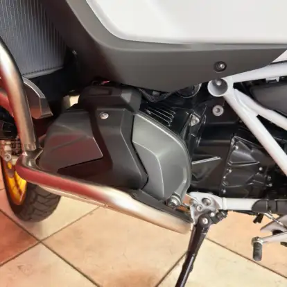 BMW-R 1250 GS ADVENTURE PREMIUM RALLYE BMW-R 1250 GS ADVENTURE PREMIUM RALLYE-2022
