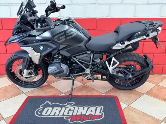 BMW-R 1250 GS PREMIUM TRIPLE BLACK BMW-R 1250 GS PREMIUM TRIPLE BLACK-2022