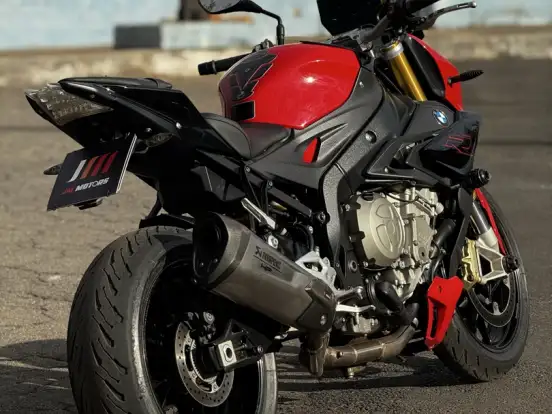 BMW-S 1000 R BMW-S 1000 R-2017