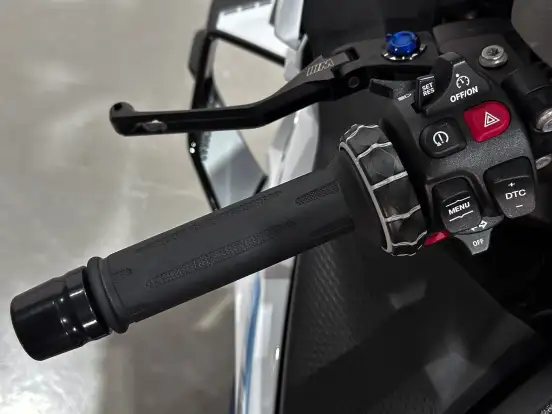 BMW-S 1000 RR-2024