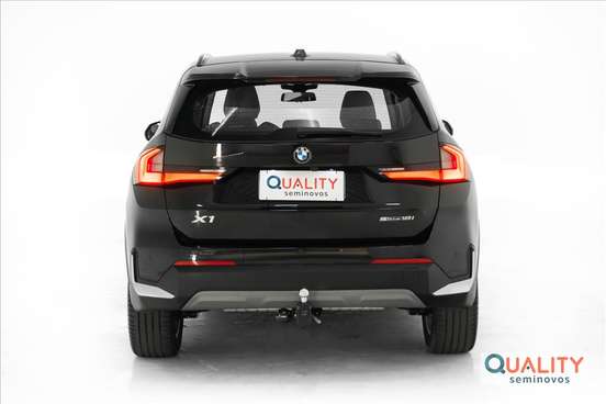 BMW-X1-2023