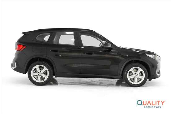BMW-X1-2023