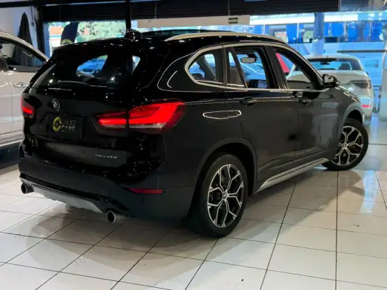 BMW-X1-2020