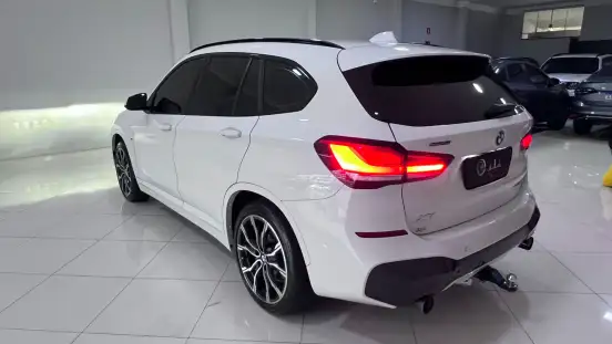 BMW-X1-2022