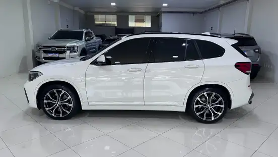 BMW-X1-2022