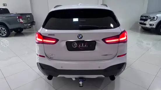 BMW-X1-2022