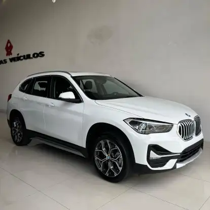 BMW-X1-2021