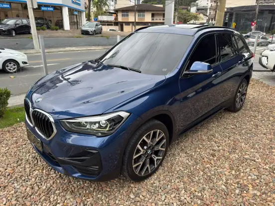 BMW-X1-2021