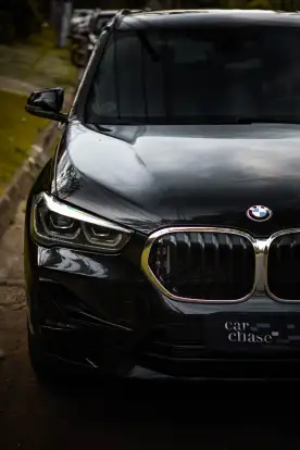 BMW-X1-2021
